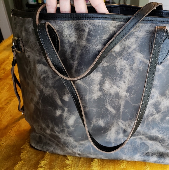 Freebird by Steven Mara Tote Bag Stone Multi - Picture 12 of 16